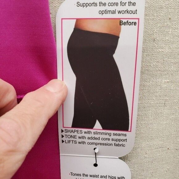 Absolutley Fit by VOGO in Size S Magenta Color - Picture 3 of 7